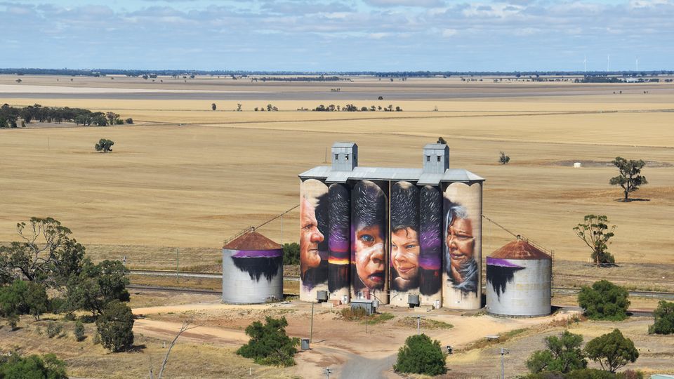 Silo art Trail in Sheep Hills