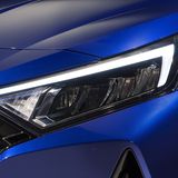 Die V-Tageslichtsignatur soll den Wiedererkennungswert des Polo-Konkurrenten erhöhen