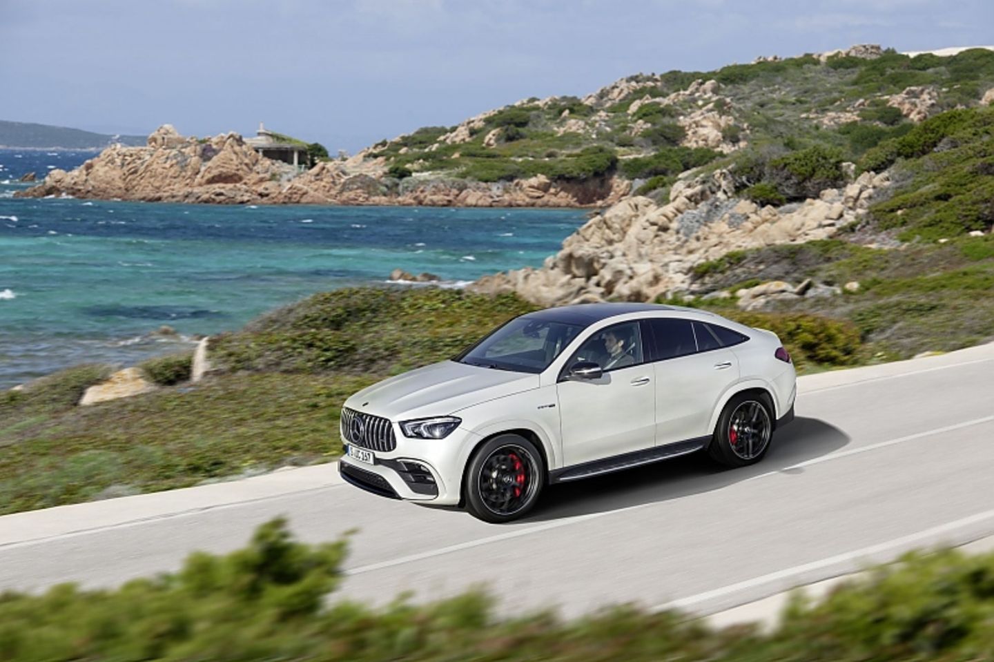 Das Mercedes-AMG GLE 63 S Coupé hat serienmäßig eine Luftfederung