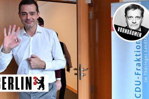 Mike Mohring verlässt Räume der CDU-Fraktion im Landtag Thüringen