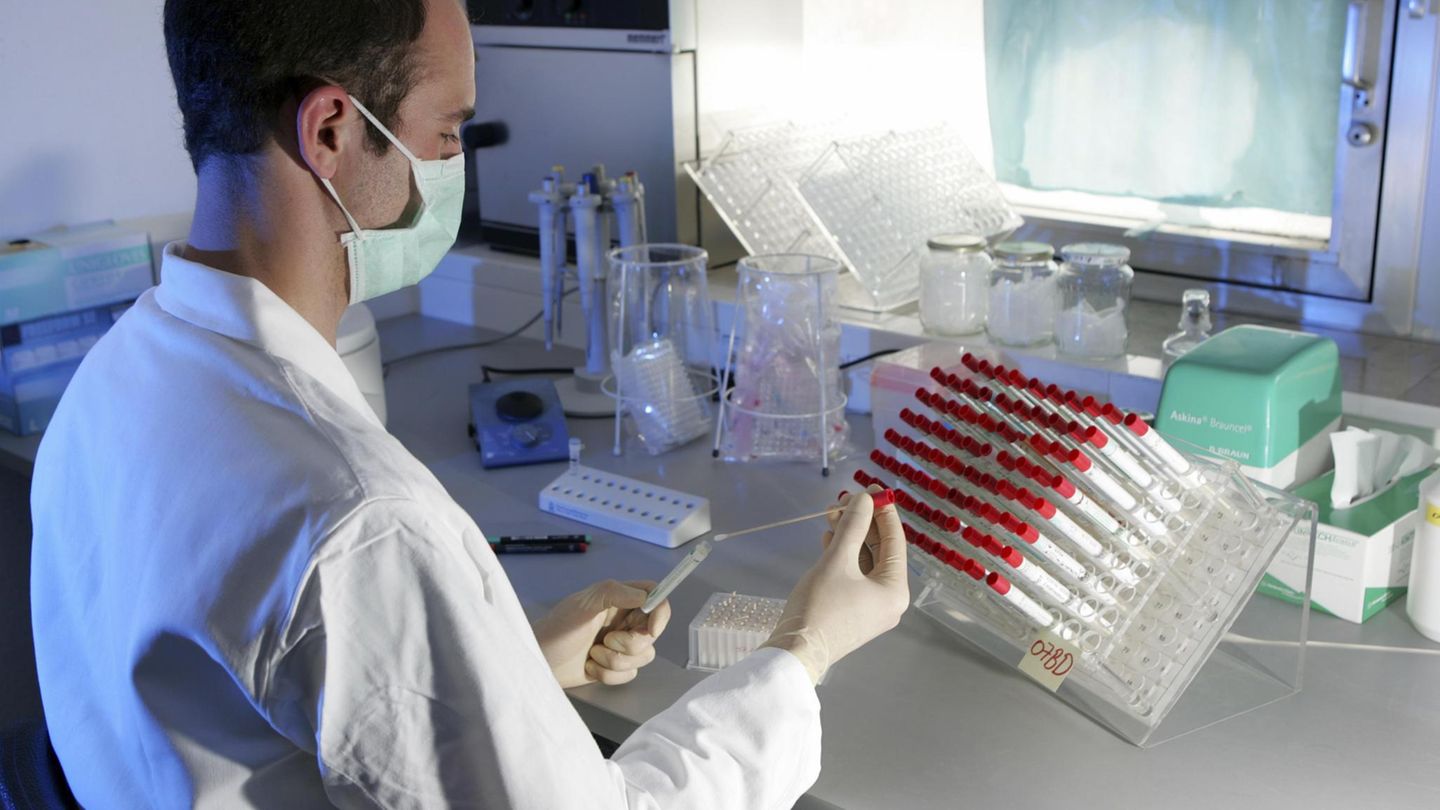Medizin: Gentests bei Krebs: das Geschäft mit der Angst Medizin: Gentests bei Krebs: das Geschäft mit der Angst