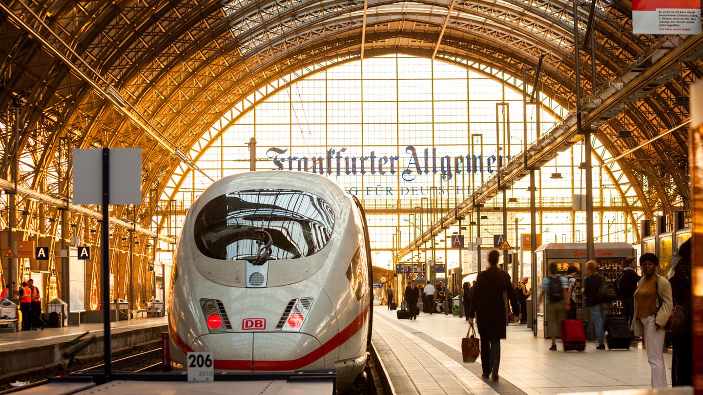 Frankurt Hauptbahnhof Frankurt Hauptbahnhof