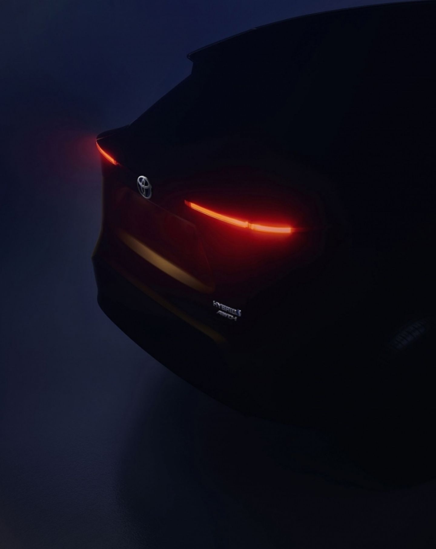 Toyota B-SUV Teaser