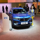 Renault zeigte die K-ZE auf der Delhi Auto Expo 2020. In Genf wird das Auto als Dacia sein Europa-Debüt feiern.