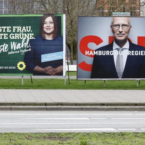 Wahlplakate zur Bürgerschaftswahl mit Katharina Fegebank und Peter Tschentscher