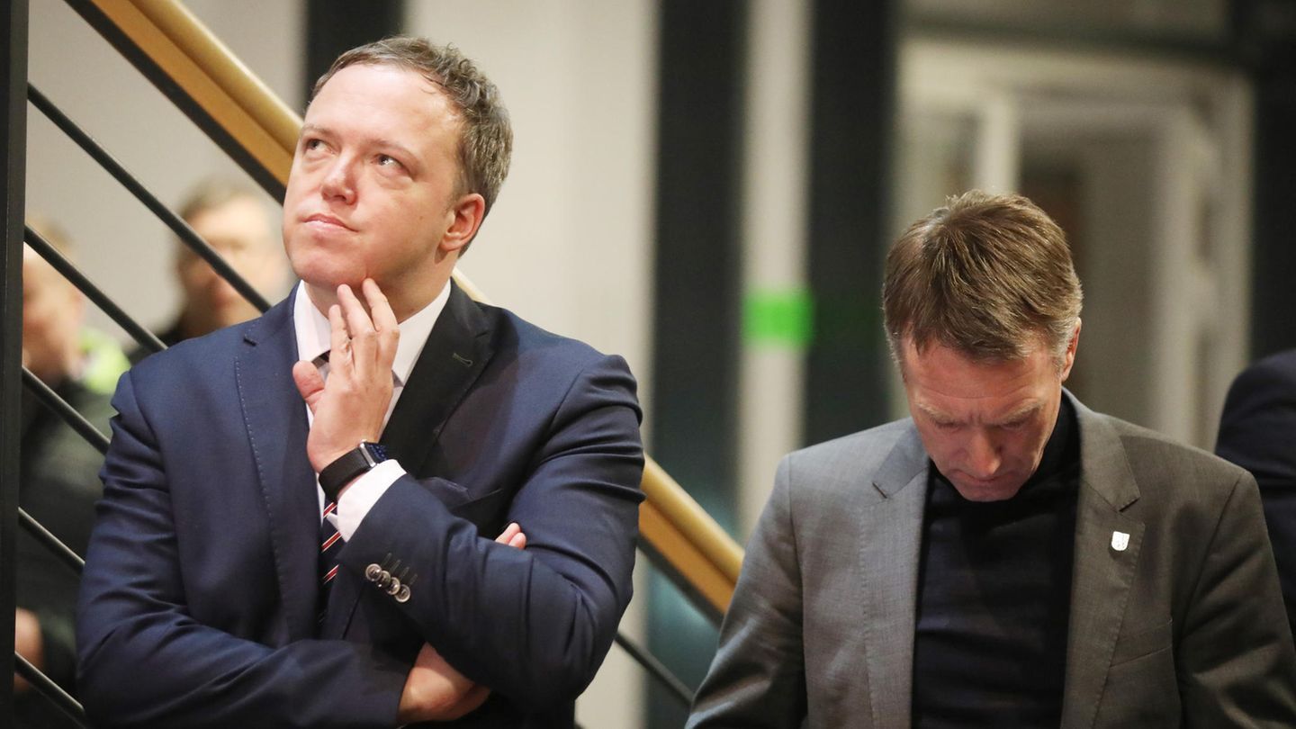 Der stellvertretende Landesvorsitzende der Thüringer CDU, Mario Voigt (l.), und Generalsekretär Raymond Walk