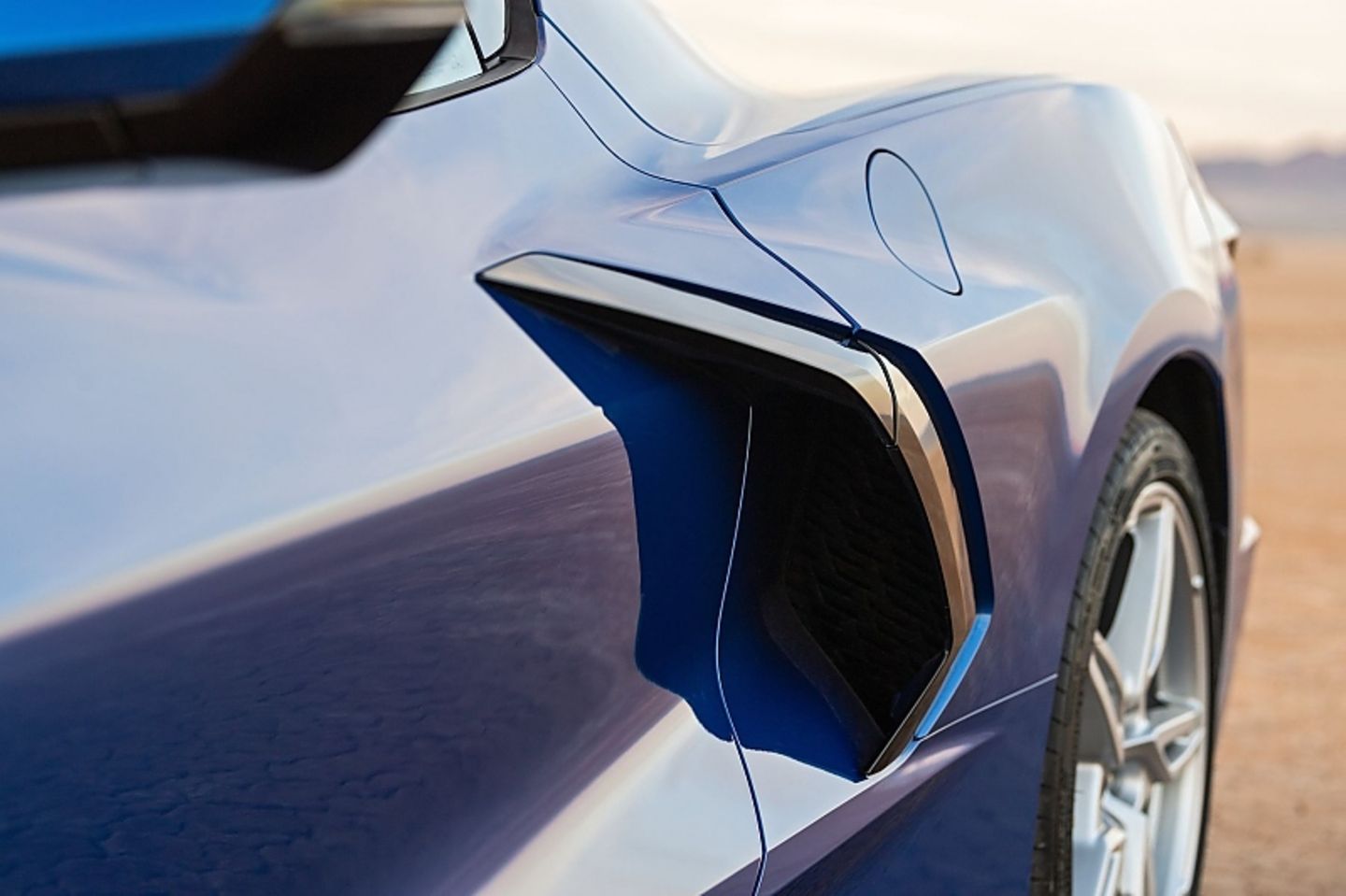 Die Kühlung des Mittelmotorsportwagens ist effizient