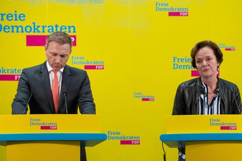 FDP-Parteichef Christian Lindner und Anna von Treuenfels-Frowein (FDP), Spitzenkandidatin zur Bürgerschaftswahl in Hamburg