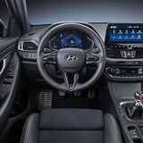 Viele digitale Elemente im Interieur