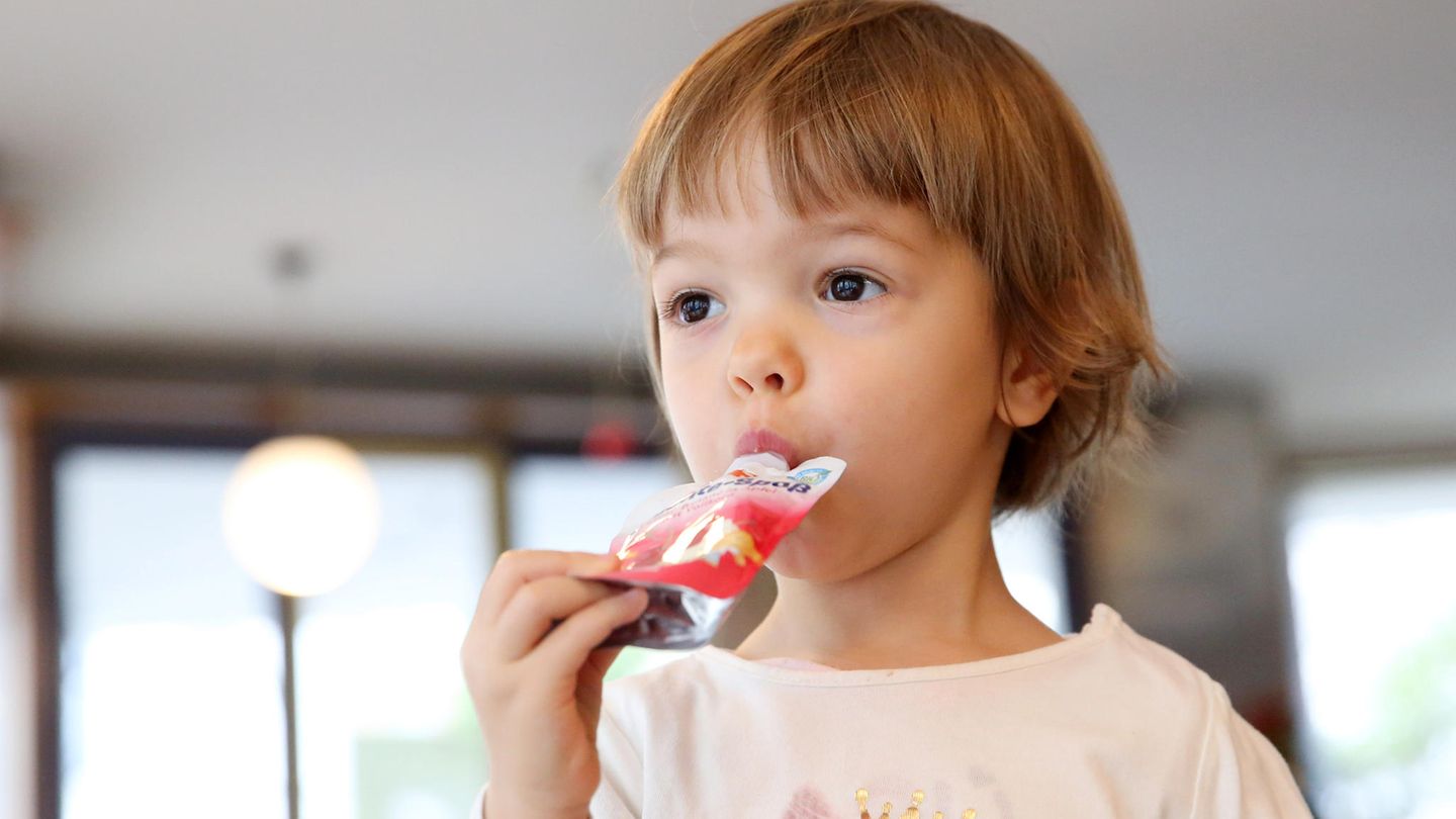 Quetschies sind praktisch, enthalten aber viel Zucker.