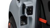 Das Ladekabel des Citroen Ami wird im Türholm verstaut