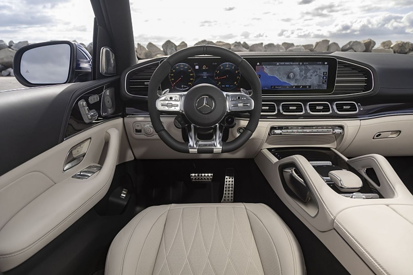 Vorne nichts Neues - das Cockpit