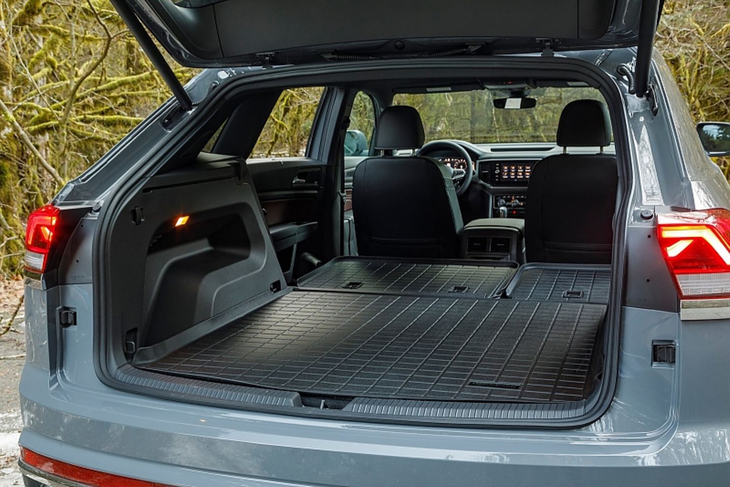 VW Atlas Cross Sport 2.0 TSI AWD