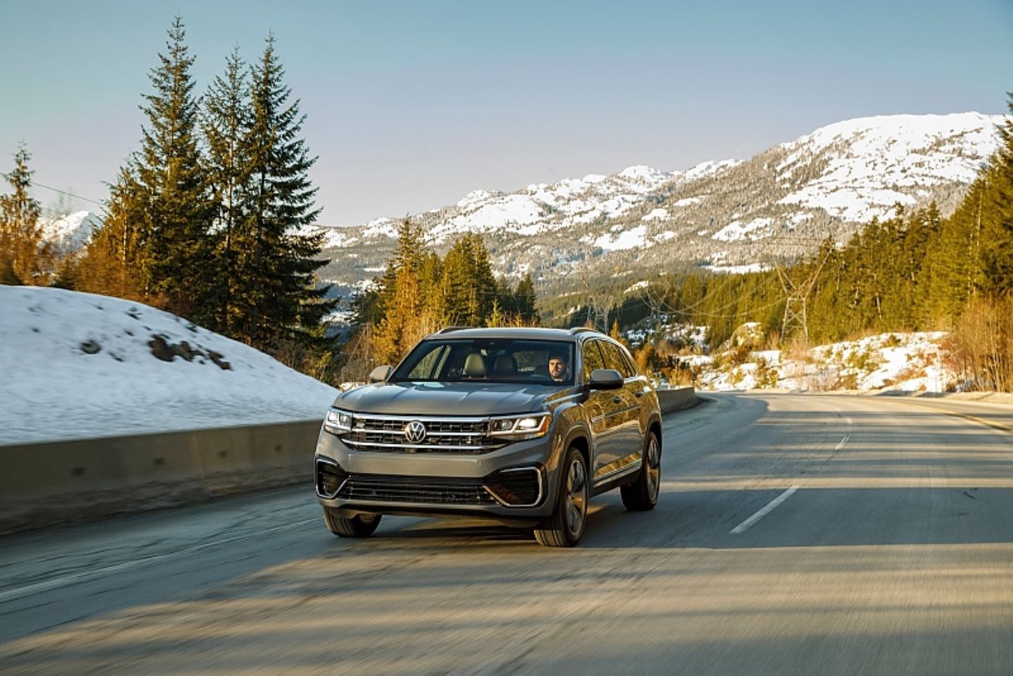VW Atlas Cross Sport 2.0 TSI AWD