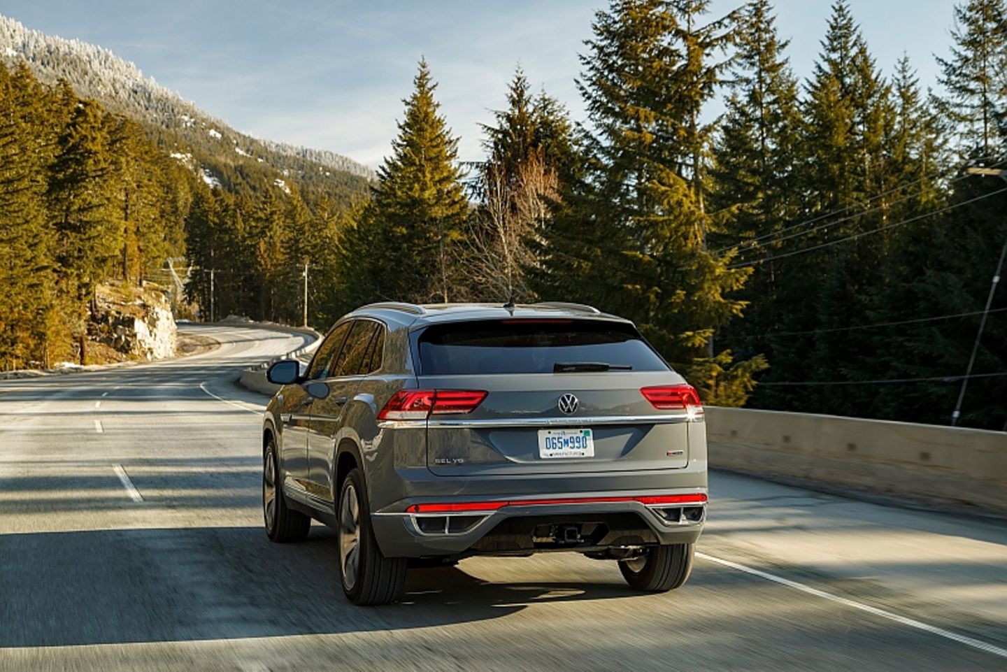 VW Atlas Cross Sport 2.0 TSI AWD