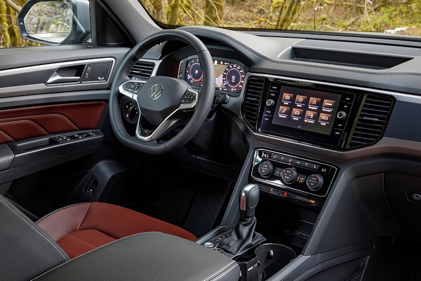 VW Atlas Cross Sport 2.0 TSI AWD