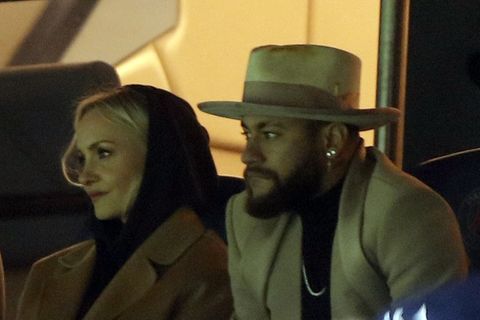 Janin Ullmann und Neymar auf der VIP-Tribüne von Paris Saint-Germain