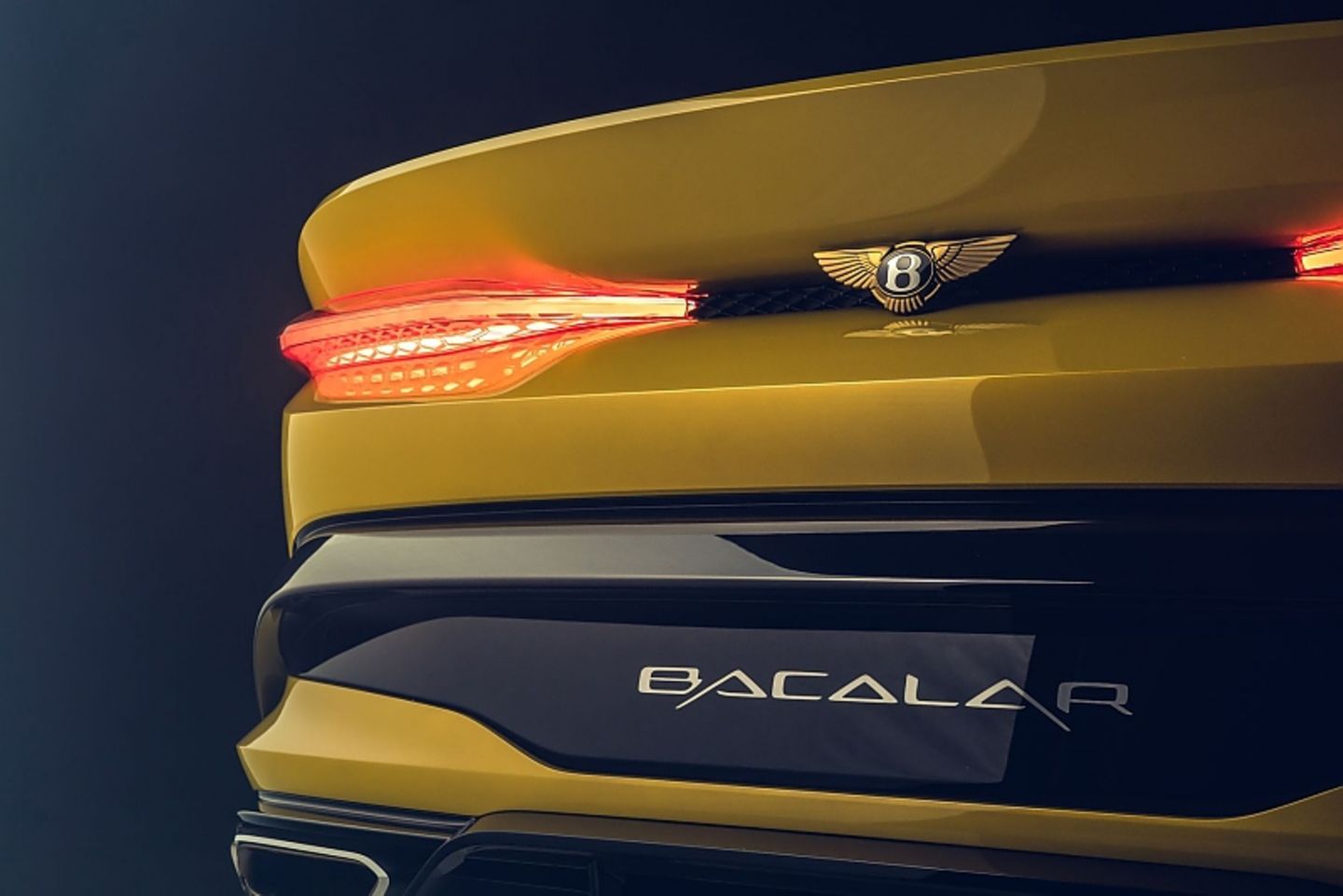 Bis auf die Türgriffe hat die Karosserie des Bentley Mulliner Bacalar nichts mit den Serienmodellen gemein