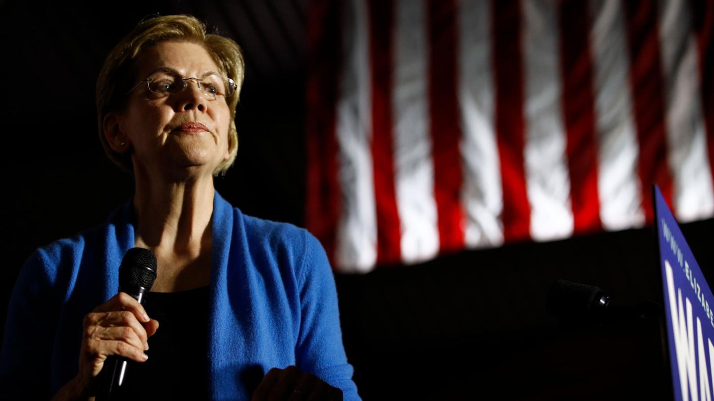 Elizabeth Warren während einer Veranstaltung am "Super Tuesday"
