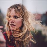 Cosima Viola in einer Drehpause