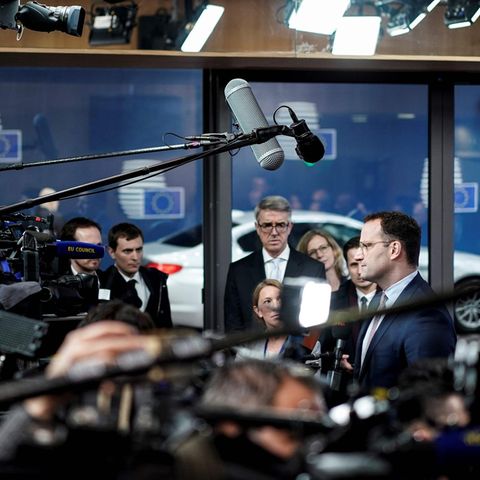 Gesundheitsminister Jens Spahn (CDU) spricht vor Medienvertretern