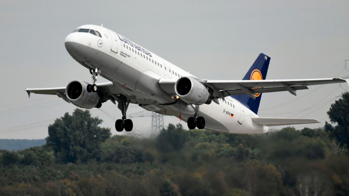 Flugzeug startet
