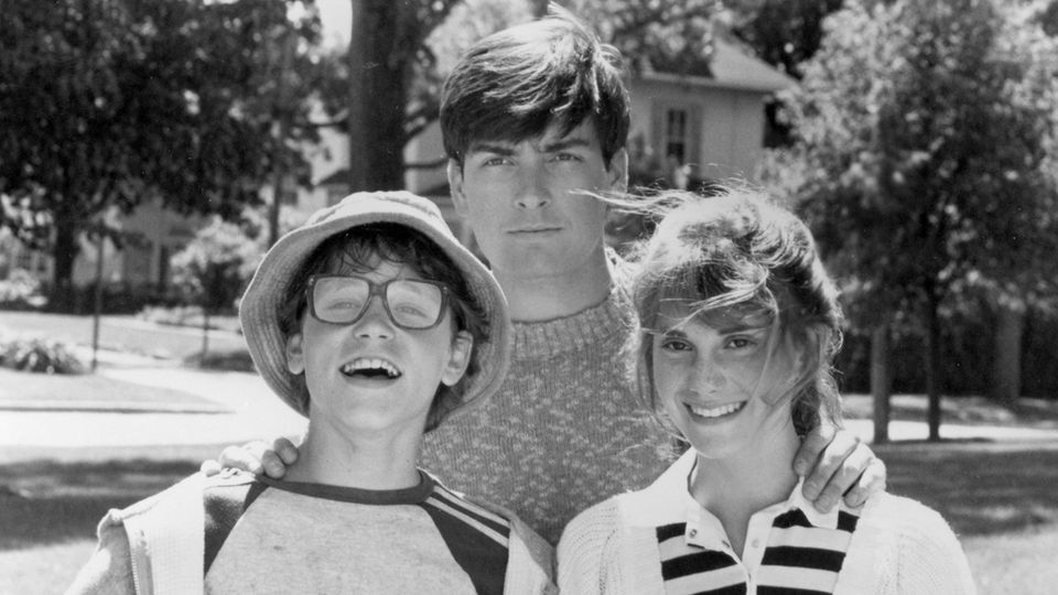 Corey Haim, Charlie Sheen, Kerri Green Die Schauspieler Corey Haim, Charlie Sheen, Kerri Green