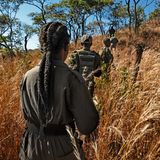 Frauen ernähren mit dem Lohn ihre Familien