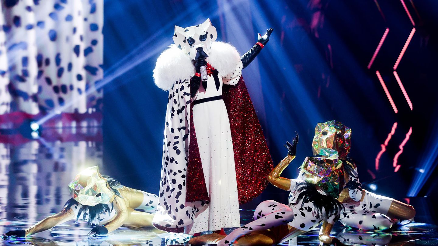 Die Figur "Der Dalmatiner" steht in der Prosieben-Show "The Masked Singer" auf der Bühne