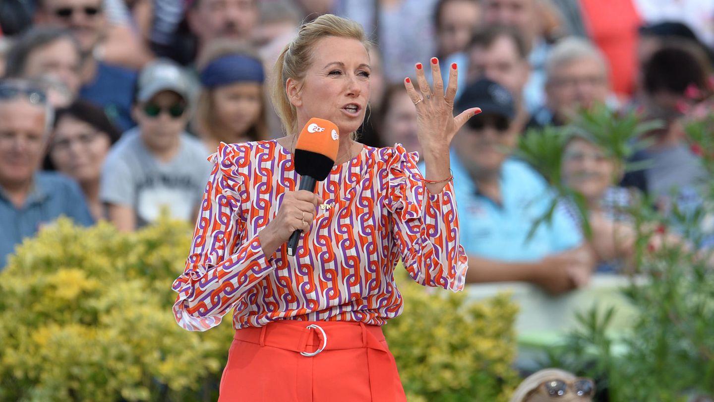 Andrea Kiewel "Fernsehgarten"