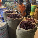 Gewürze, wohin das Auge reicht