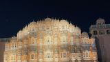 Der Palast der Winde (Hawa Mahal) in der Altstadt von Jaipur