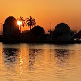 Der Pichhola-See während des Sonnenaufgangs