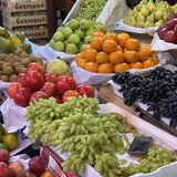 Frische und köstliche Früchte wohin das Auge schaut