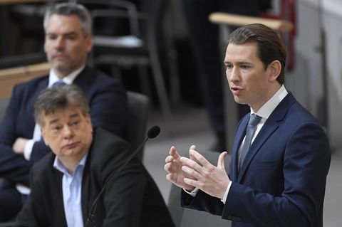 Österreichs Bundeskanzler Sebastian Kurz spricht auf einer Sondersitzung des Nationalrats