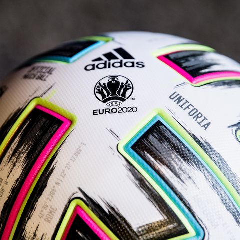 Uniforta – Der offizielle Ball der Fußball-EM 2020