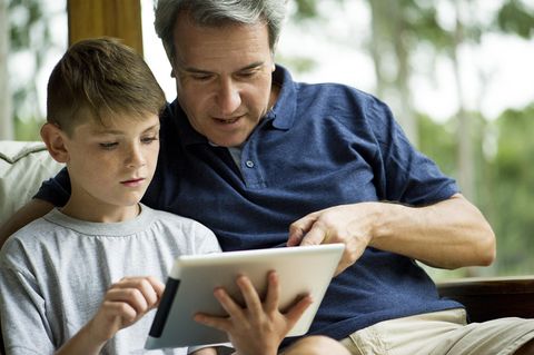 Mit den richtigen Apps ersetzt das Tablet das Schulbuch.