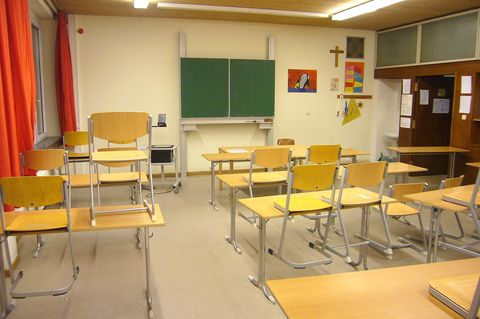 Ab Montag bleiben viele Klassenzimmer leer. Dann schlägt die Stunde der E-Learning-Plattformen.