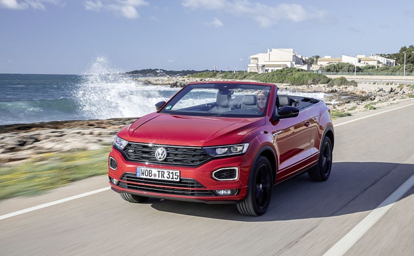 Die Höchstgeschwindigkeit des VW T-Roc Cabriolet 1.5 TSI beträgt 205 km/h