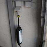 Das Laden per Schuko-Steckdose ist bei großen Batterien auf Dauer nicht sinnvoll