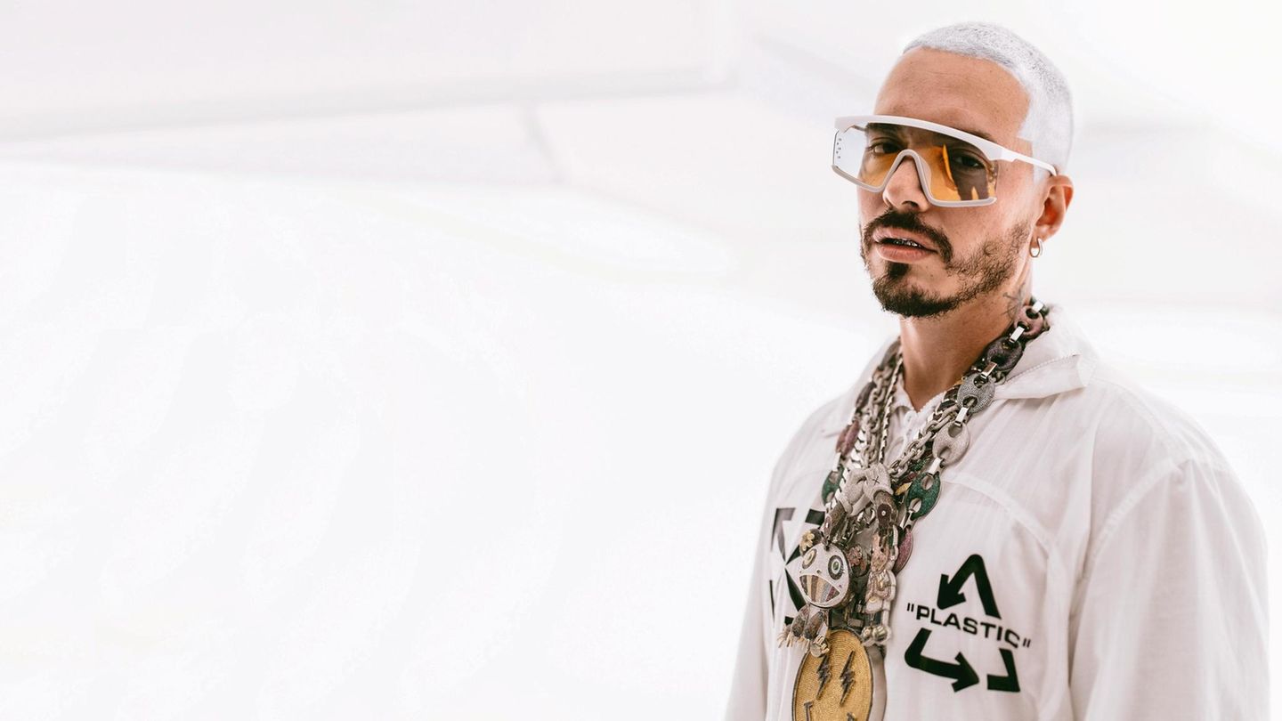 J Balvin