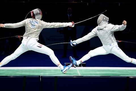 Sorge um Olympia: Säbel-Fechter und Athleten-Sprecher Max Hartung (l.) auf der Planche gegen den Ungarn Csanad Gemesi