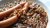 3. Pimpen Sie Ihr Essen mit asiatischen Geschmacksbomben  Fischsauce verleiht jedem Essen das gewisse Etwas. Vor allem deutsche Hausmannkost wird so zur Geschmacksbombe. Stevan Paul empfiehlt: "Probieren Sie mal Linsensuppe mit zwei Spritzern Fischsauce. Das ganze Ding schmeckt plötzlich einfach wesentlich runder."