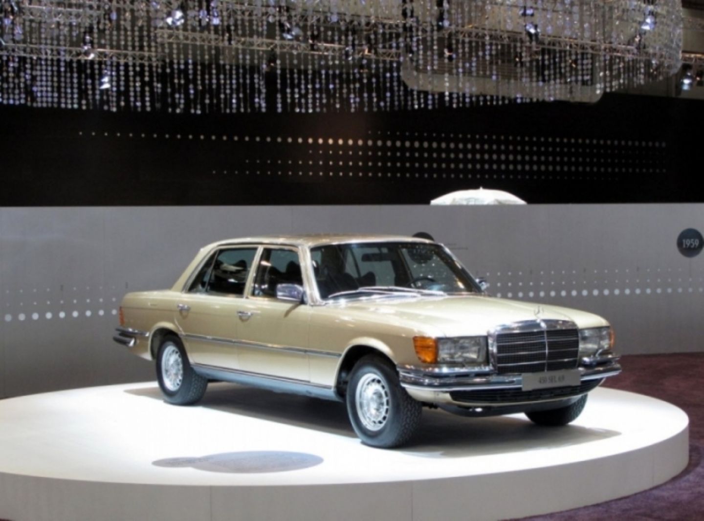 Mercedes 450 SEL 6.9 von 1976