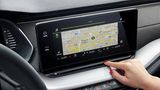 Der VW Golf lässt grüßen: Die Lautstärke wird mit einem Schieberegler unterhalb des zehn Zoll Touchscreen justiert