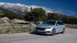 Die Höchstgeschwindigkeit des Skoda Octavia Combi mit 150 PS beträgt 222 km/h