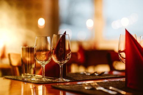 Ein festlicher Tisch im Restaurant