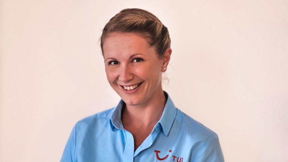 TUI-Reiseleiterin Michaela Klotz Michaela Klotz arbeitet seit 2012 als Reiseleiterin für den Reisekonzern Tui auf der Kanareninsel Teneriffa