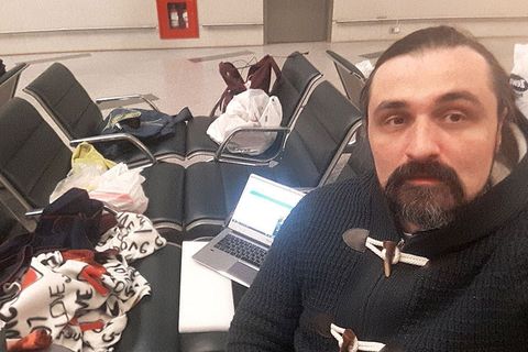 Anton Scherbyna auf dem Moskauer Flughafen Wnukuwo