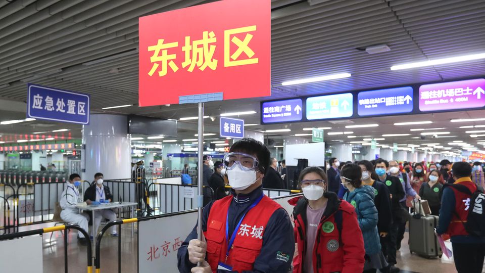 Rund 800 Menschen kehren aus der Provinz Hubei nach Peking zurück. 